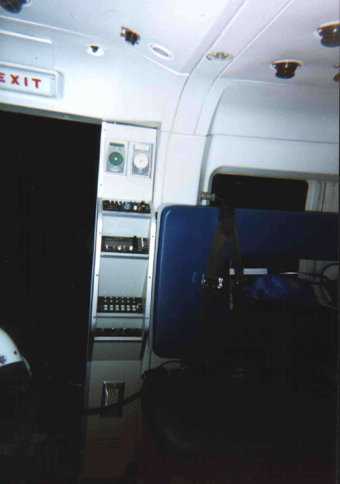 Communications console